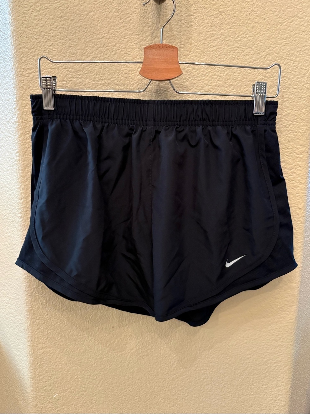 NWT~Nike Dry Women Black Running Lined Athletic Shorts Size Medium